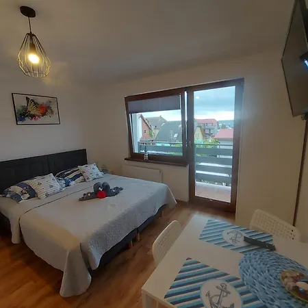 Gæstehus Goscinne Keja 3*